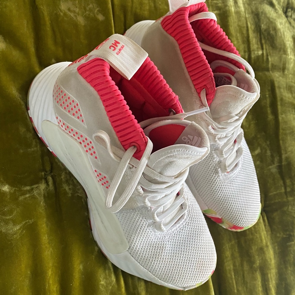 Adidas Dame 5 All Skate shoes